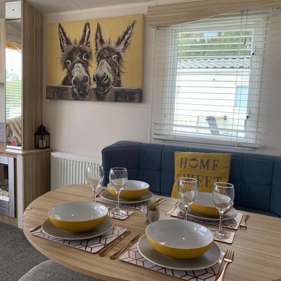 Holiday Home Breaks At Tattershall Lakes Coningsby Zewnętrze zdjęcie